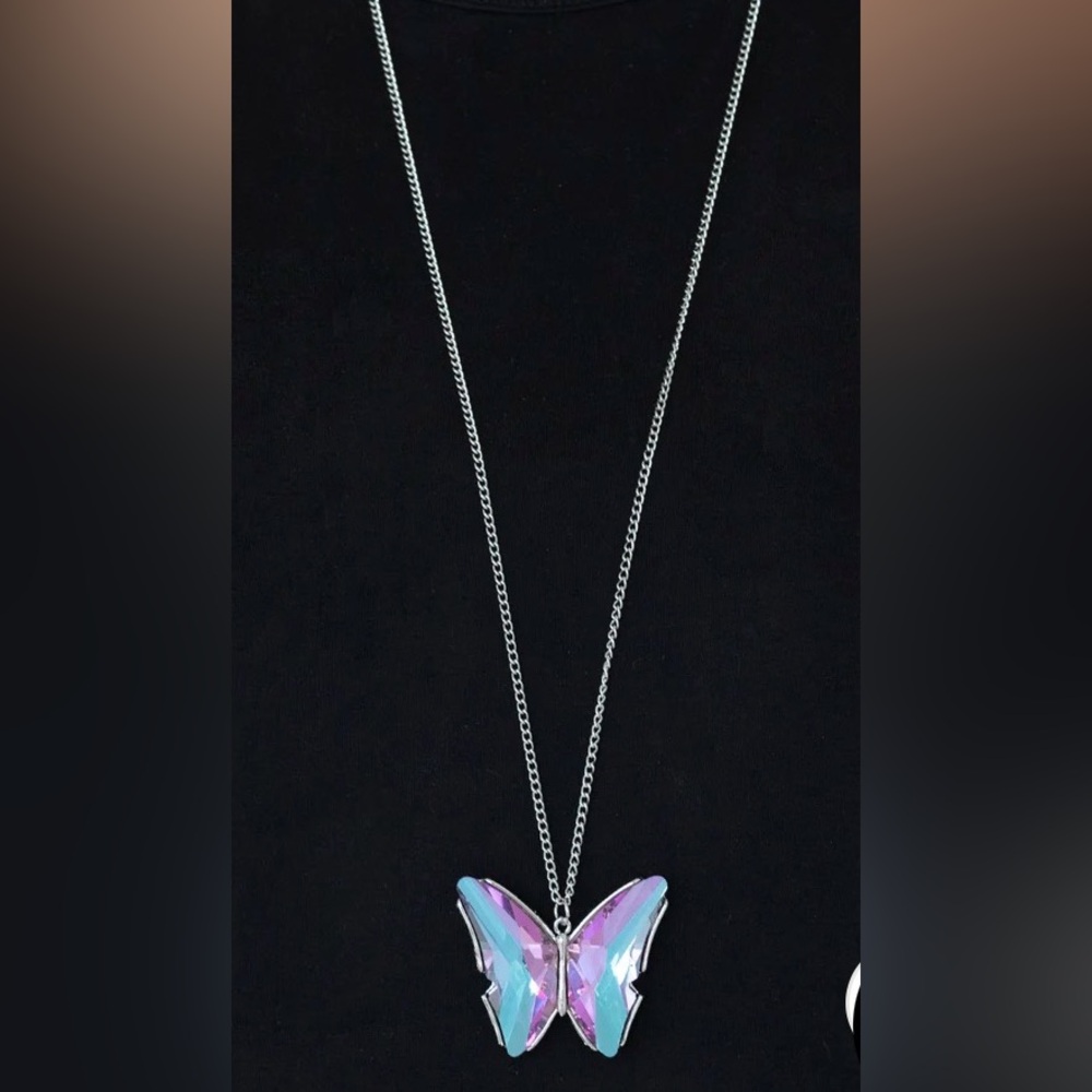 Butterfly Pendant Necklace & Earring Set - Picture 3 of 4